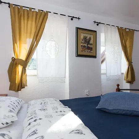 Vila Captain's With Swimming Pool