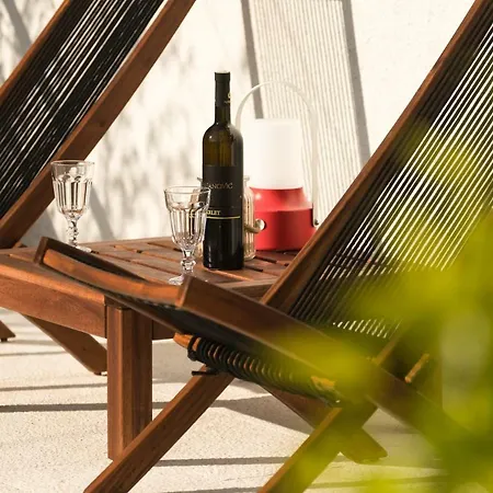 Captain's With Swimming Pool