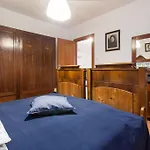 Captain's With Swimming Pool *